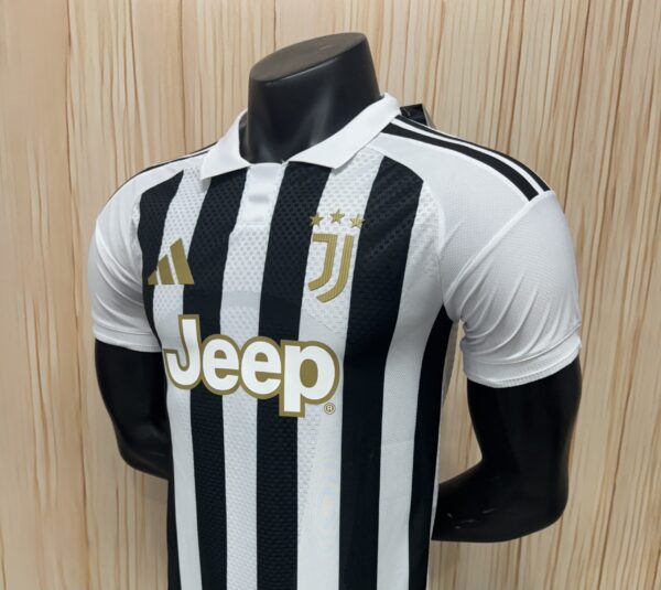 Juventus 26/27 Home Authentic Jersey