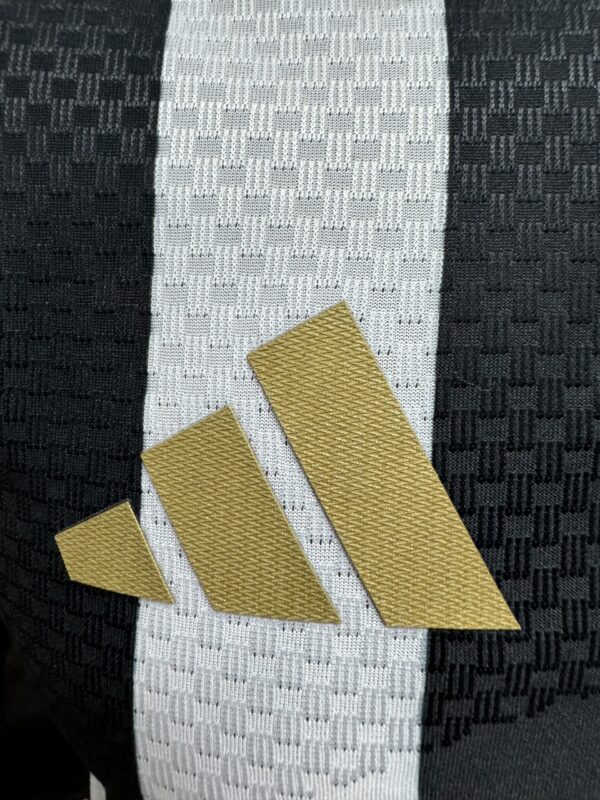Juventus 26/27 Home Authentic Jersey