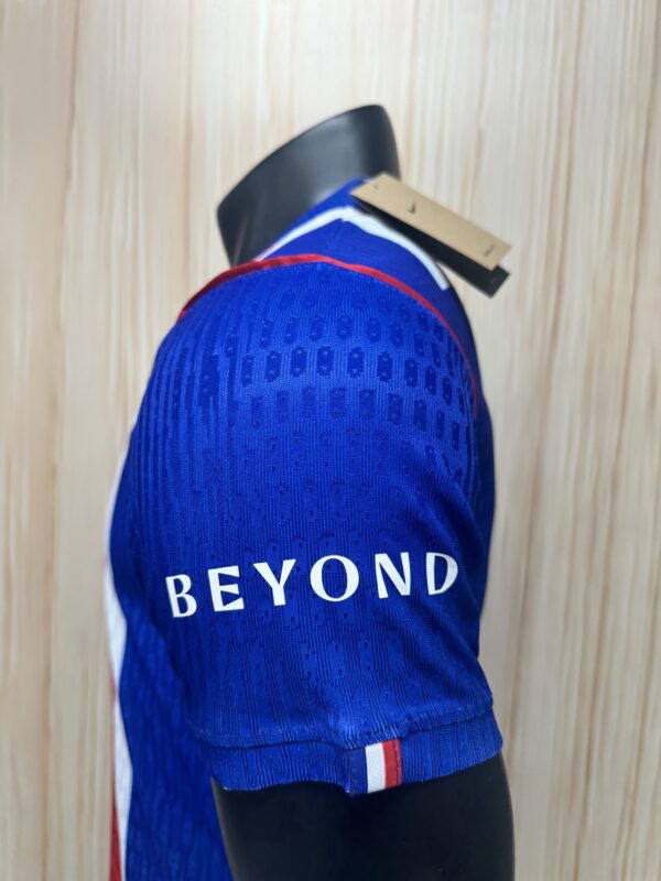 813a0795 PSG 26/27 Home Authentic Jersey